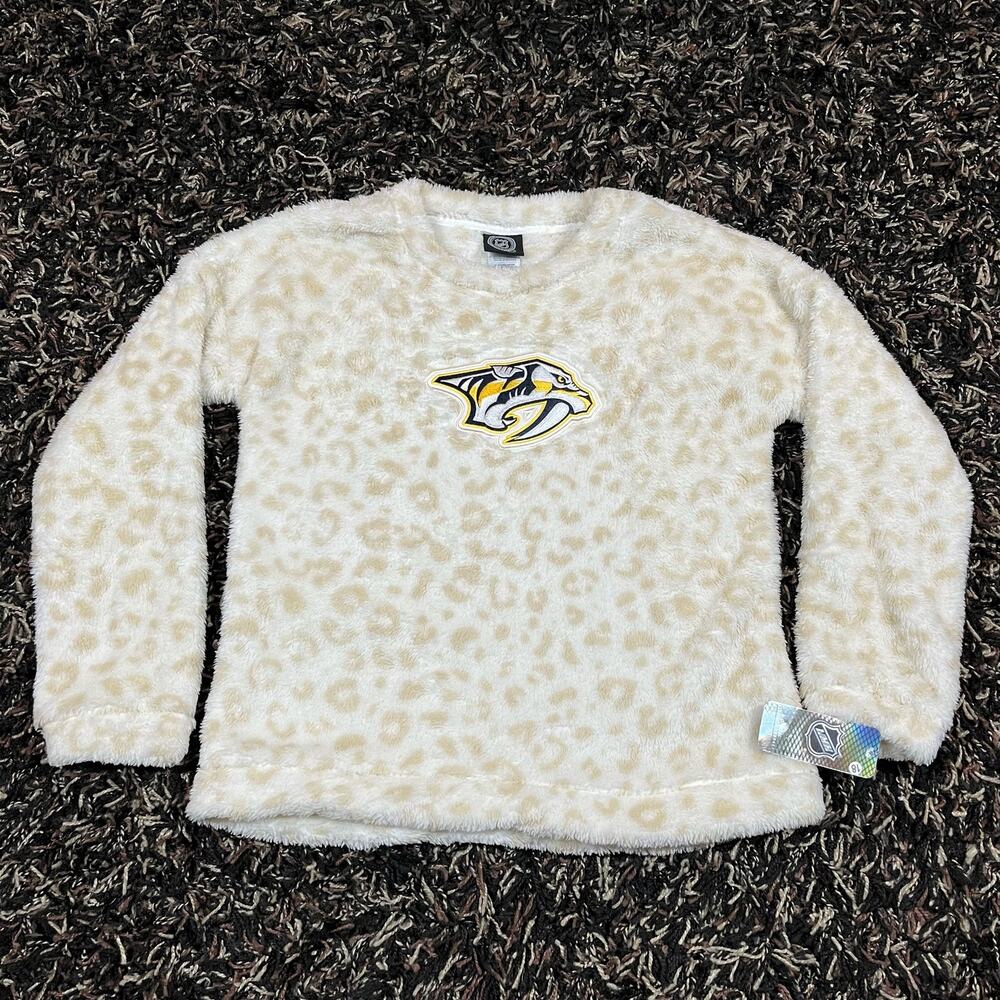 NHL Nashville Predators Hockey‎ Pullover Sweater Women’s Sz Large New